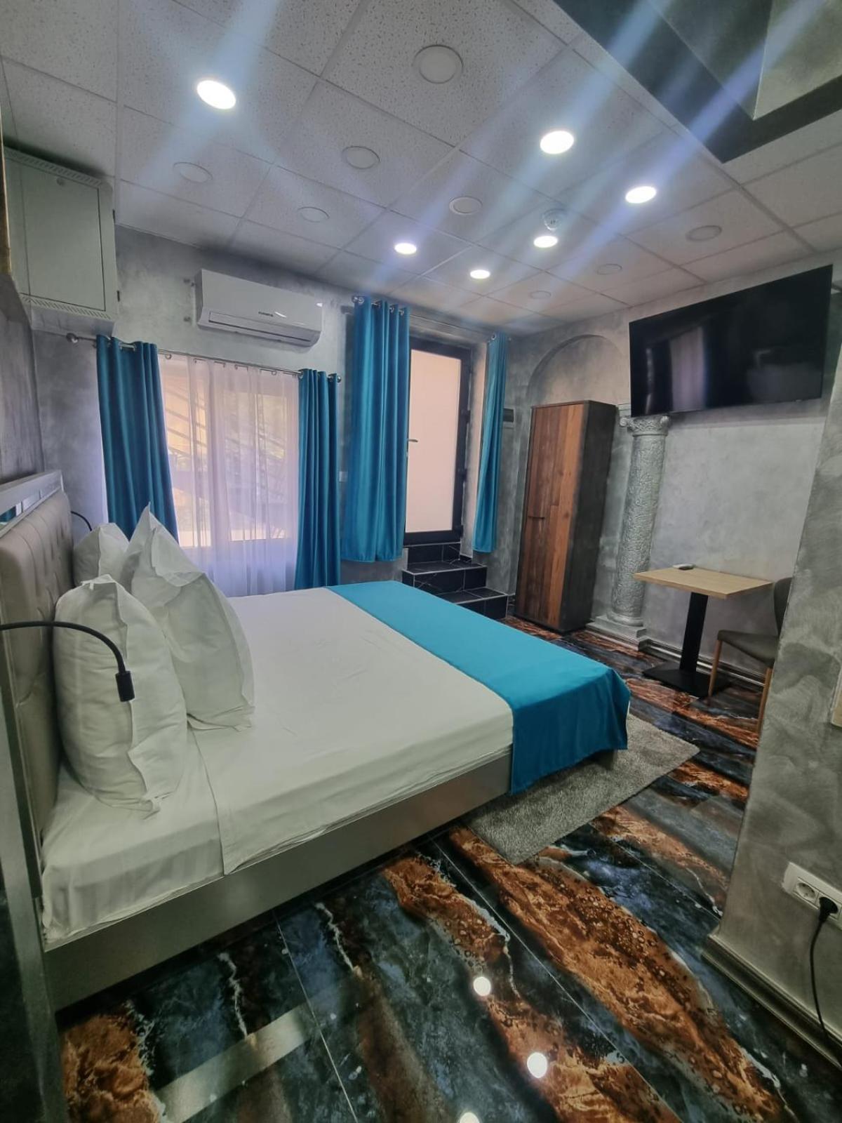 Poet Palace 4* Bucarest