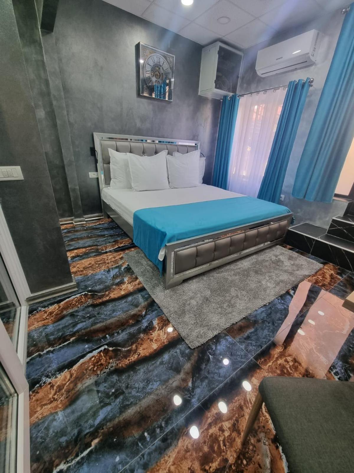 Hotel Poet Palace Bukarest
